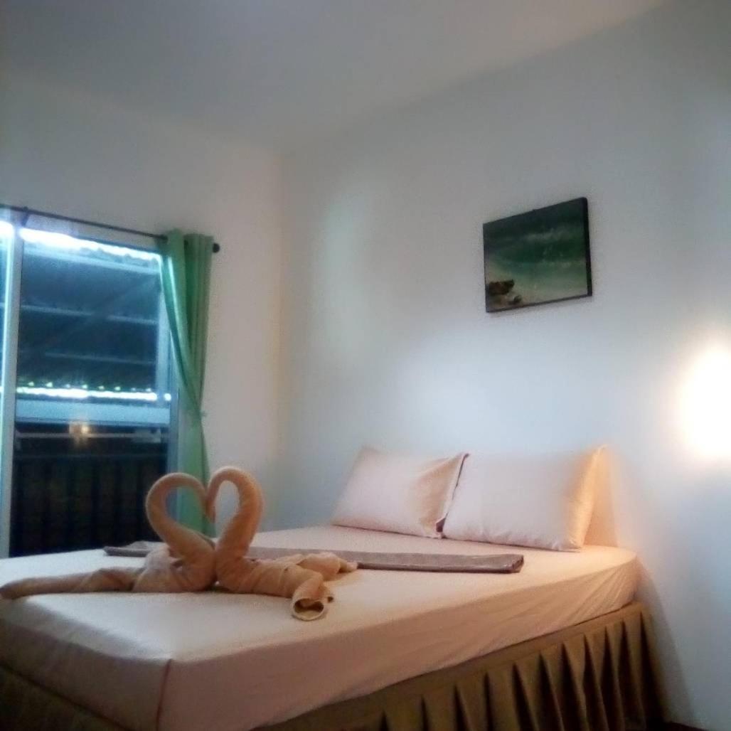 Decho Hostel *