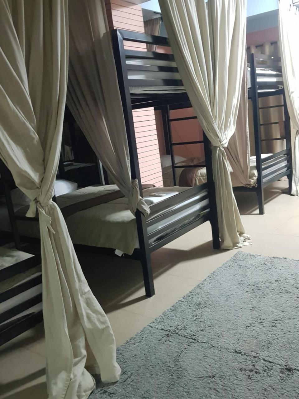 The Sea View Banchang Hostel *