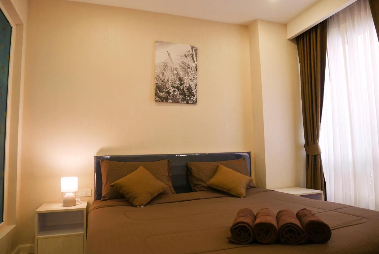 Seven Seas Pattaya & Sofa Bed *