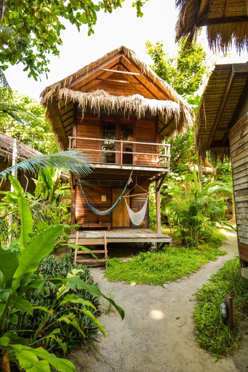 Castaway Resort