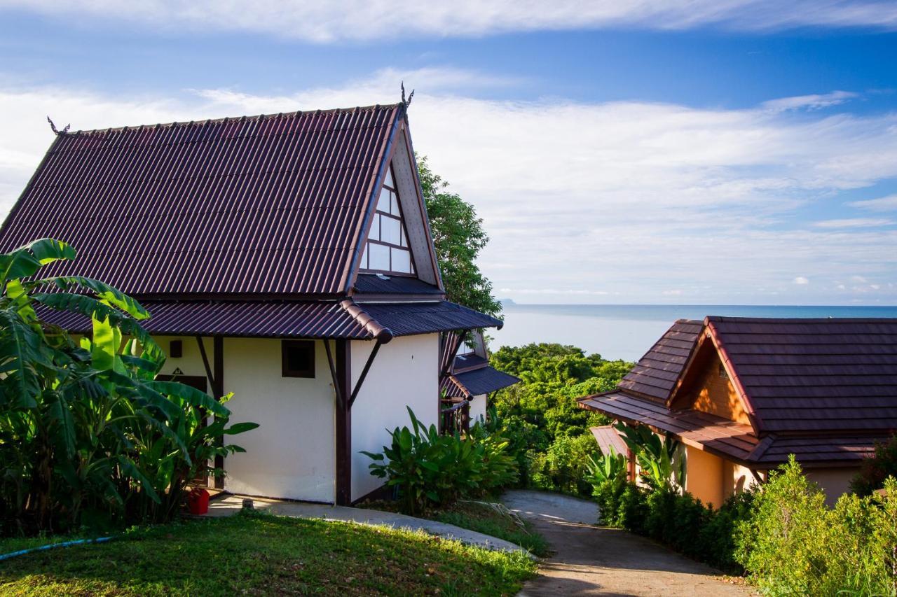 Phuchawee Lanta Koh Lanta