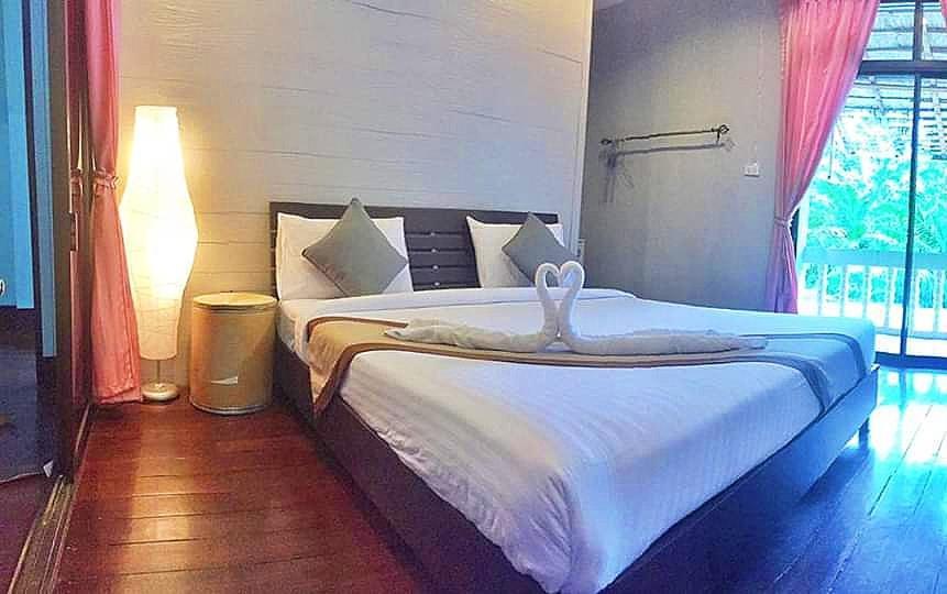 Marina Hut Guest house