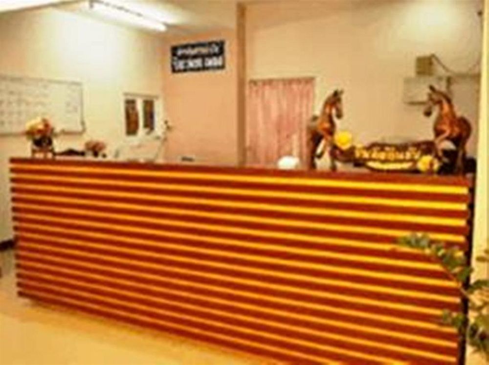 Piyapetch Place Hotel
