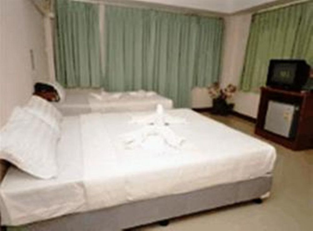 Hotel Piyapetch Place 3*