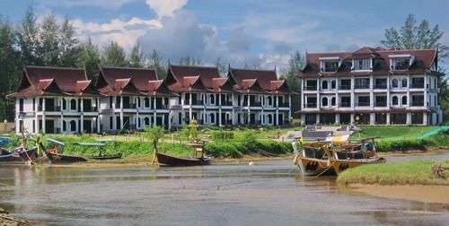 Riverside & Hotel 4*