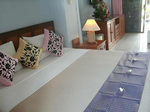 Club Near The By Plh Phuket Apartment Kamala Beach