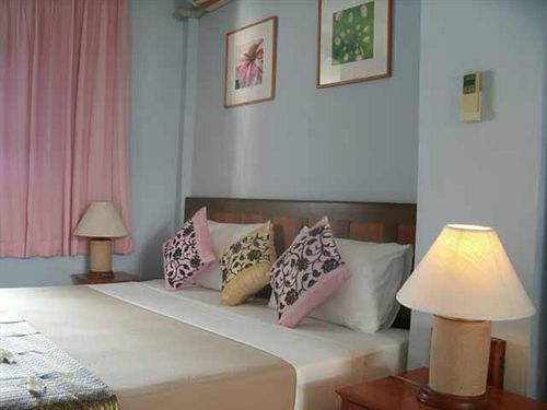 Club Near The By Plh Phuket Kamala Beach