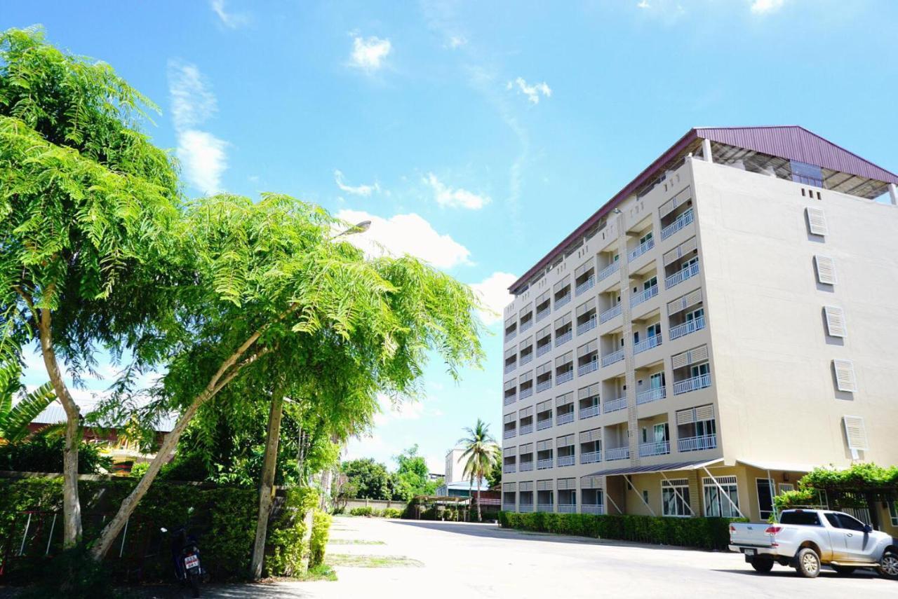 Maihom Nakhon Sawan