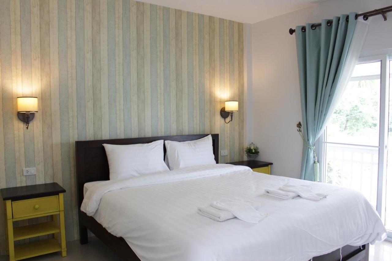 Moeimanee Resort 3*