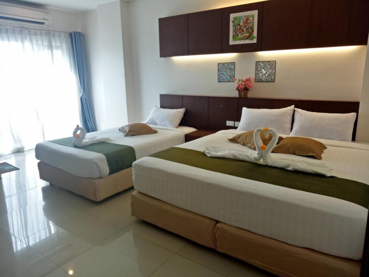 Hotel 7 Sky Residency 3*