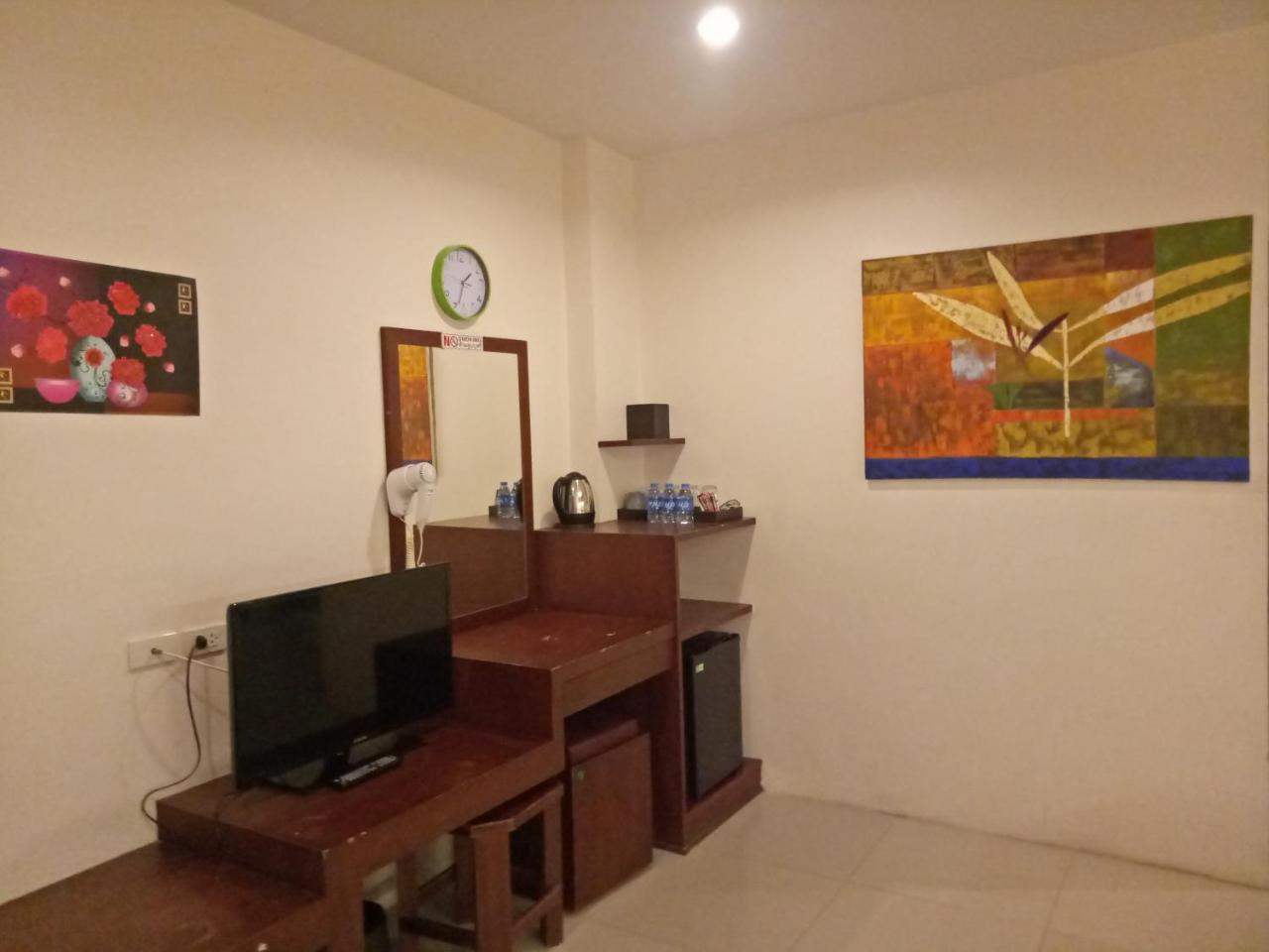 7 Sky Residency Hotel 3*