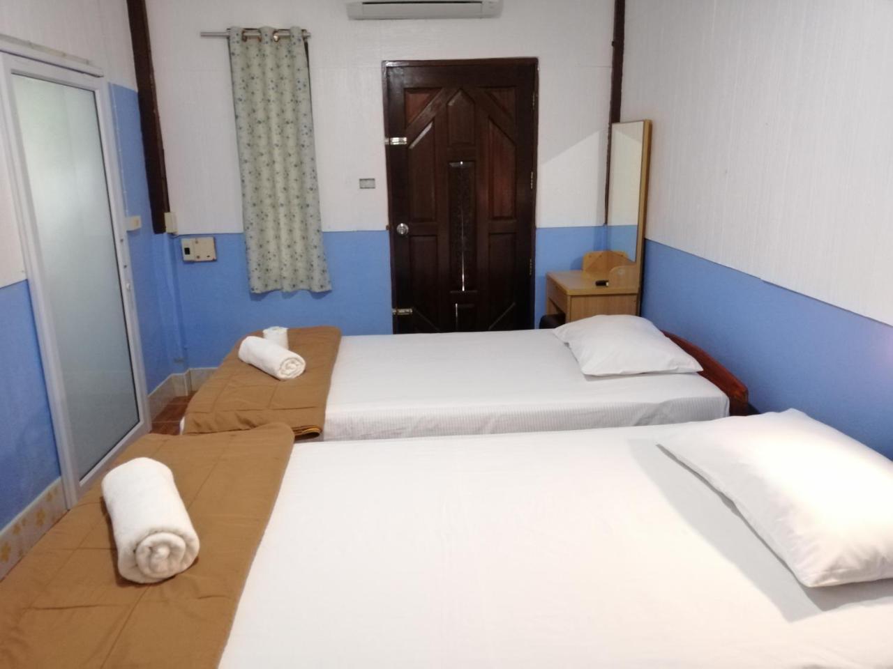บ้านสนมณีโฮมสเตย์ Bansonmanee Holiday park Khanom