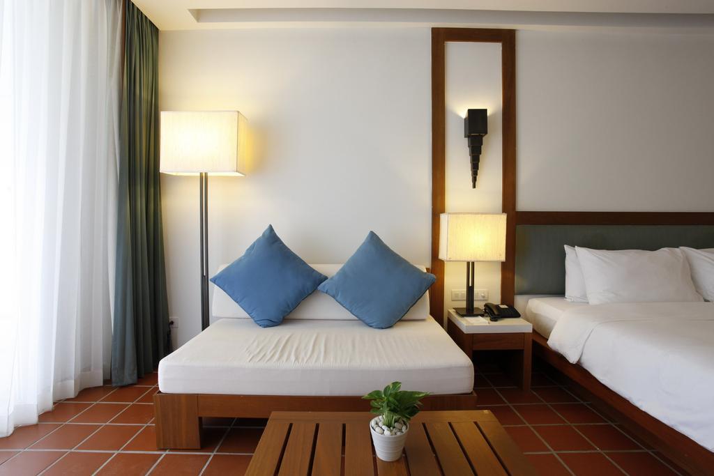 The Sea Patong Hotel Phuket