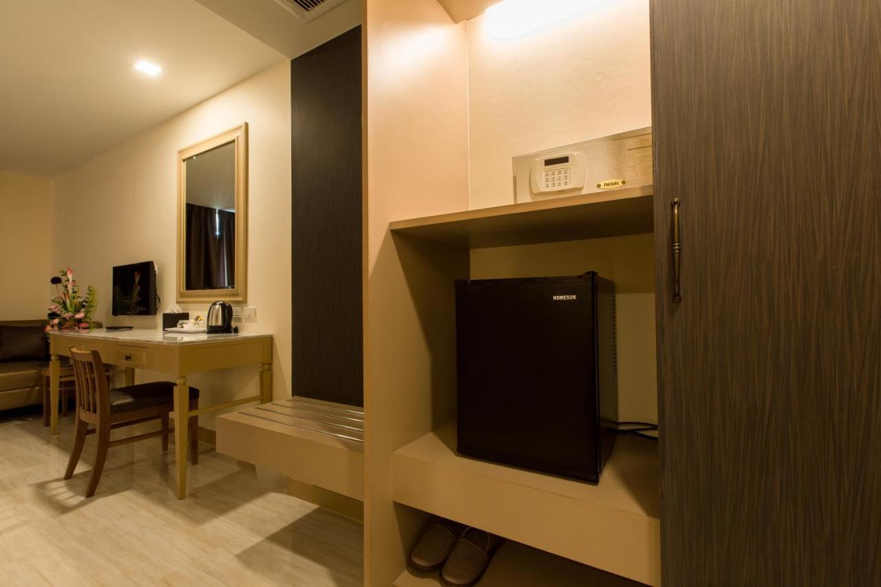 Crystal Luxury Hotel