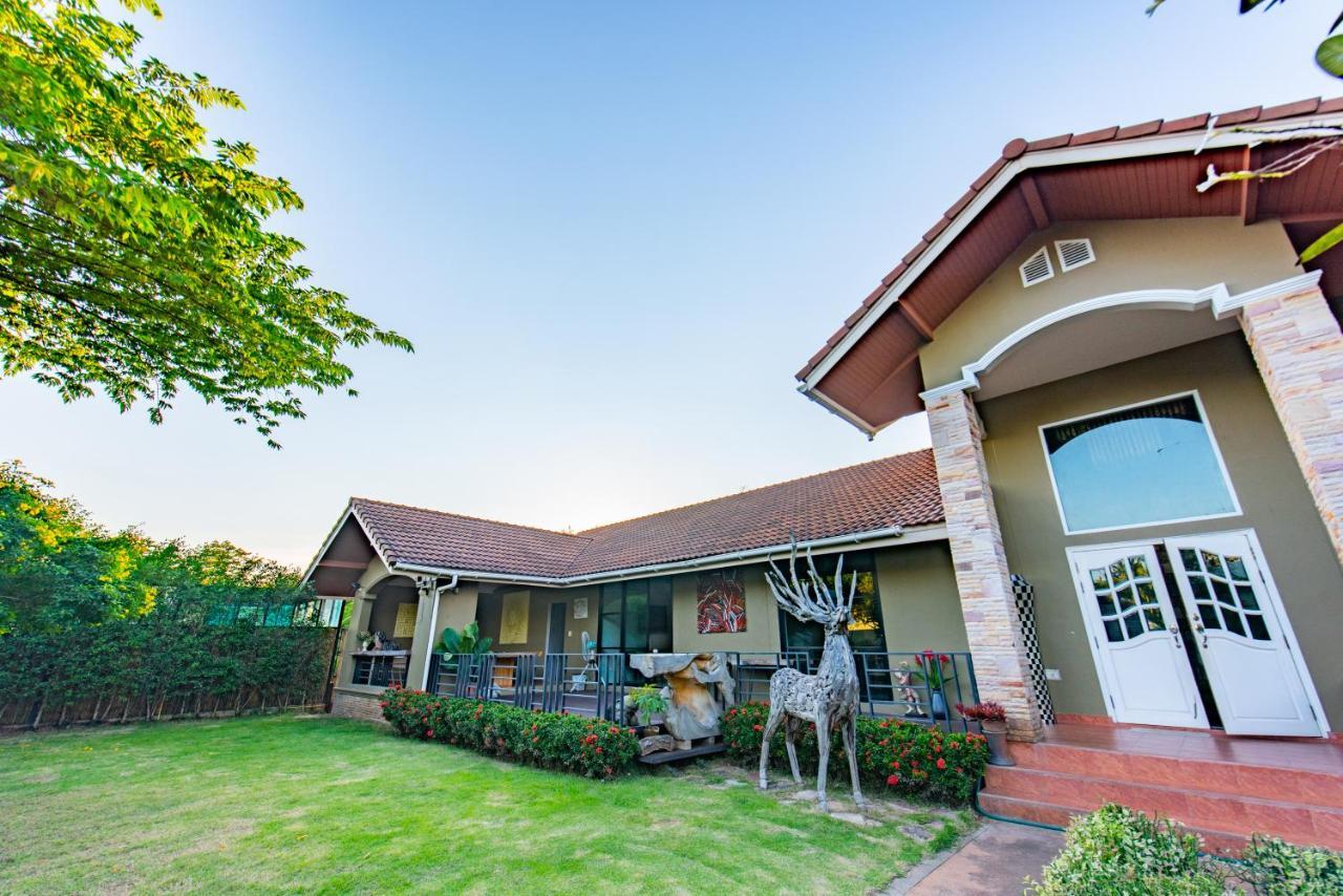 Corner Resort