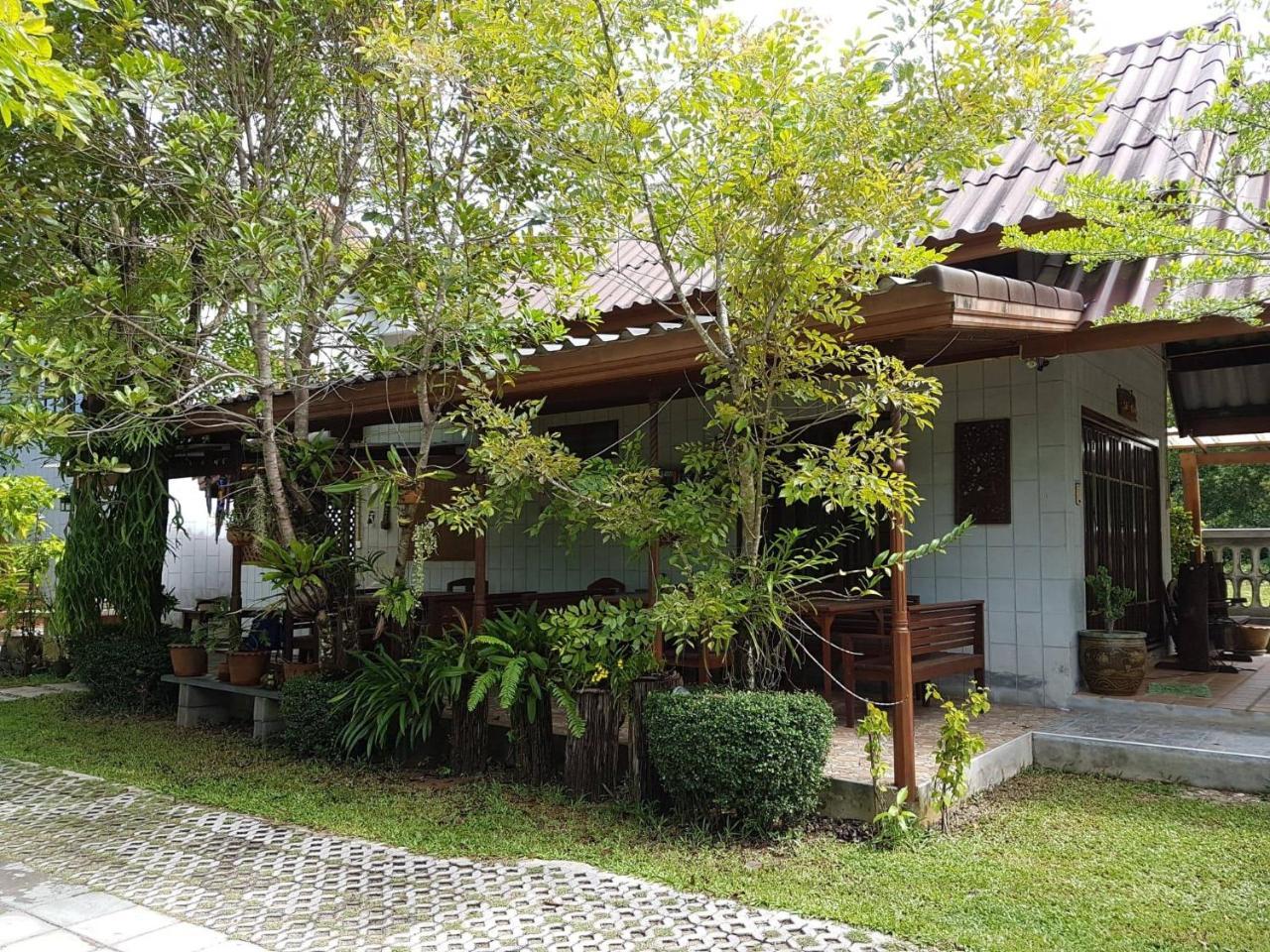 Asiana House *