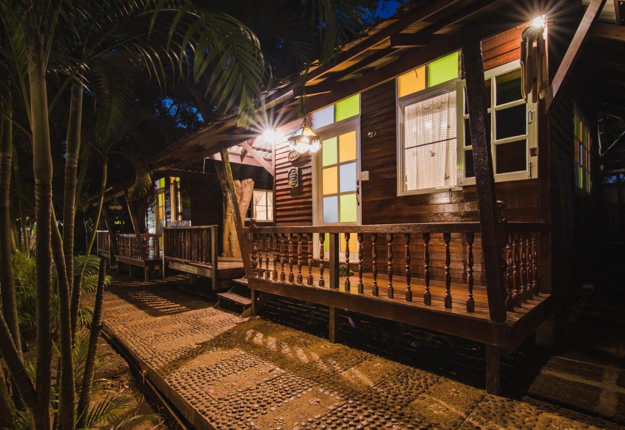 Baan Imm Sook 3* Praia de Chao Lao