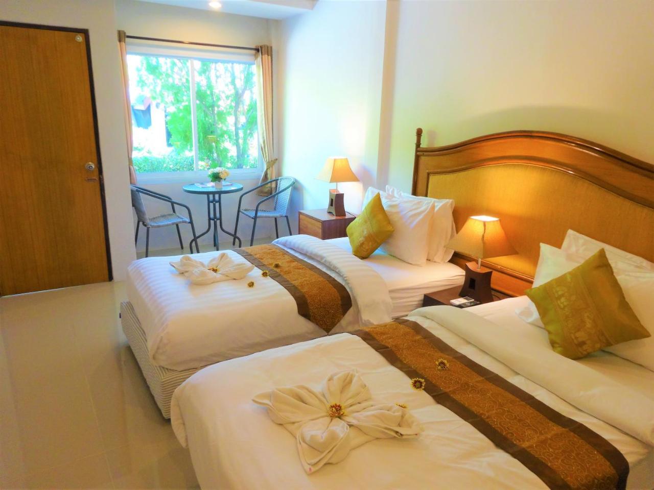 Pier Samui Resort 3*