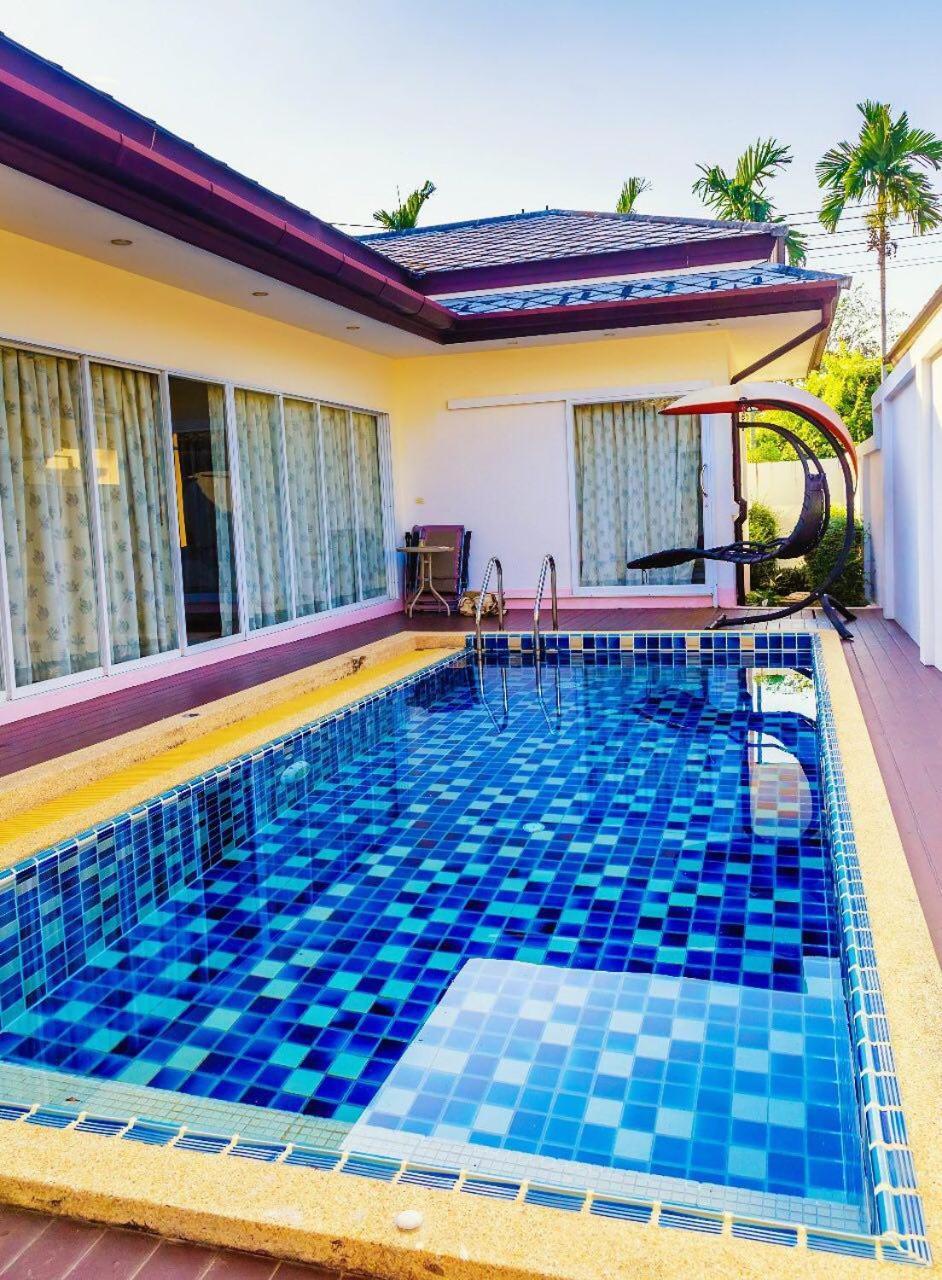 Villa With Pool *
