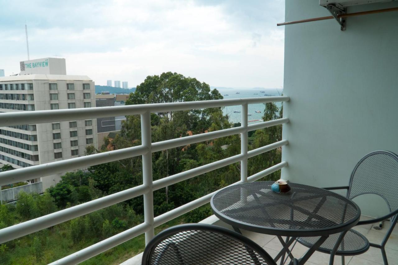 Apartment View Talay 6 By Pat 42