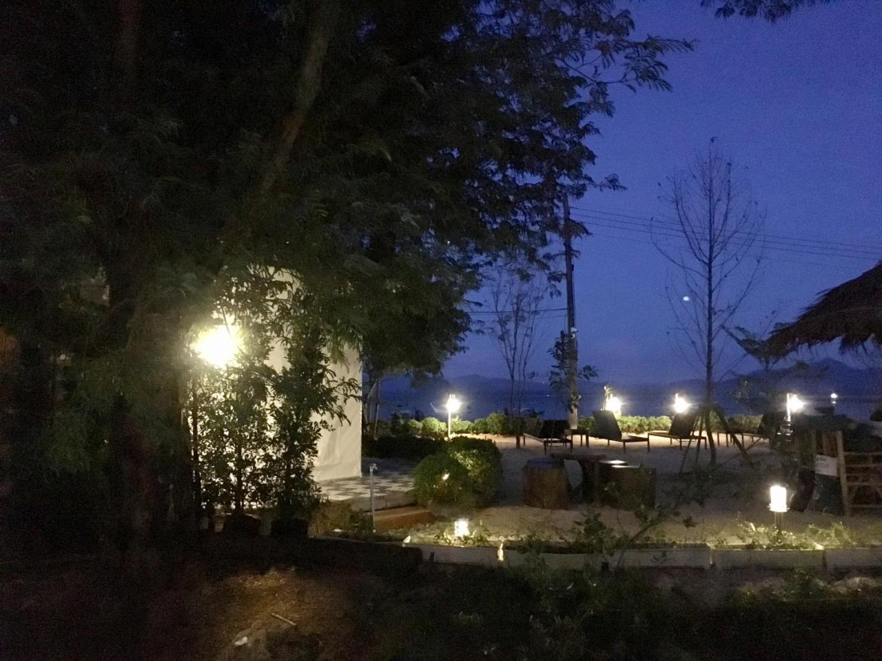 Mook Montra Sea Front Resort