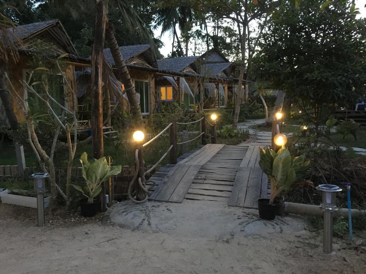 Mook Montra Sea Front Resort