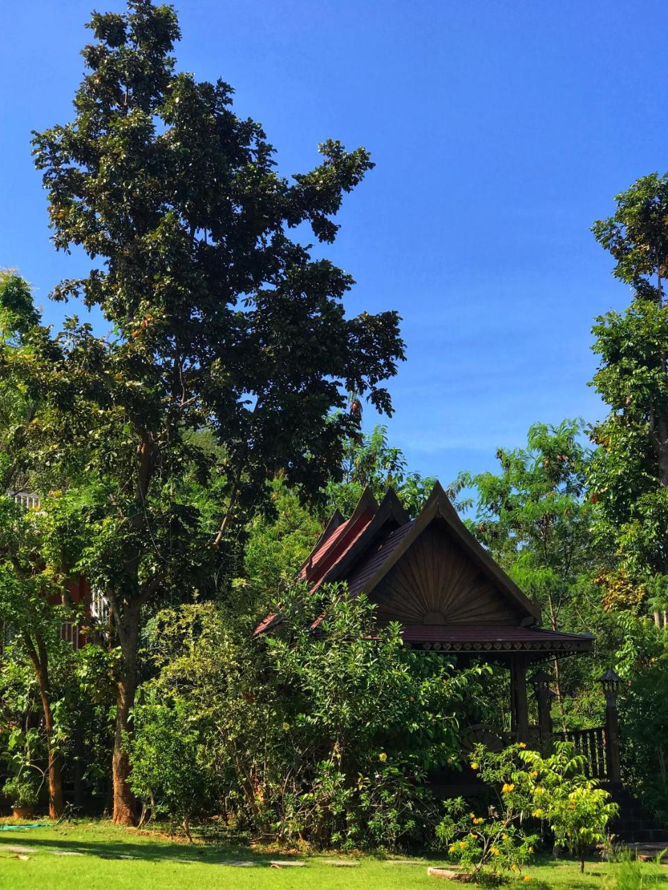 Resort Baan Suan Rojjana 2*