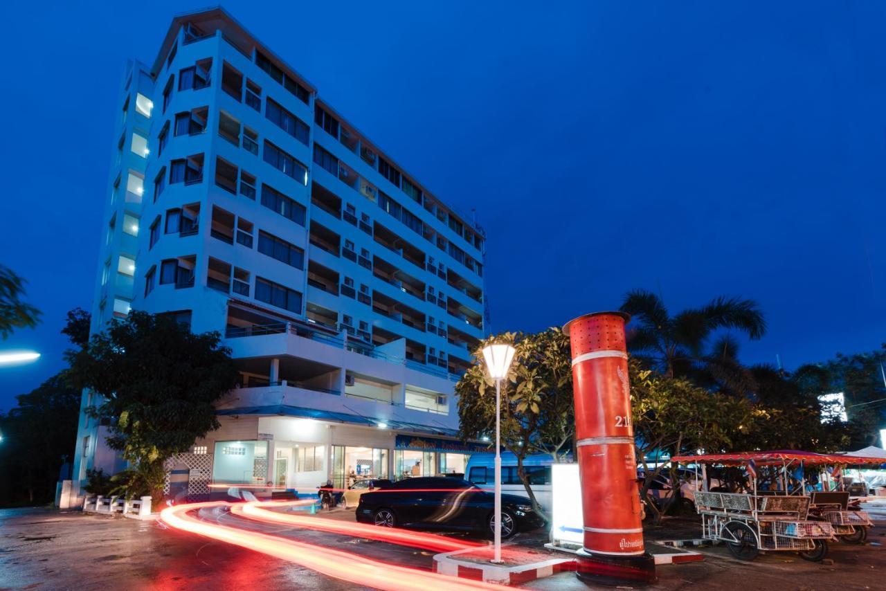 Nice Beach Hotel Rayong