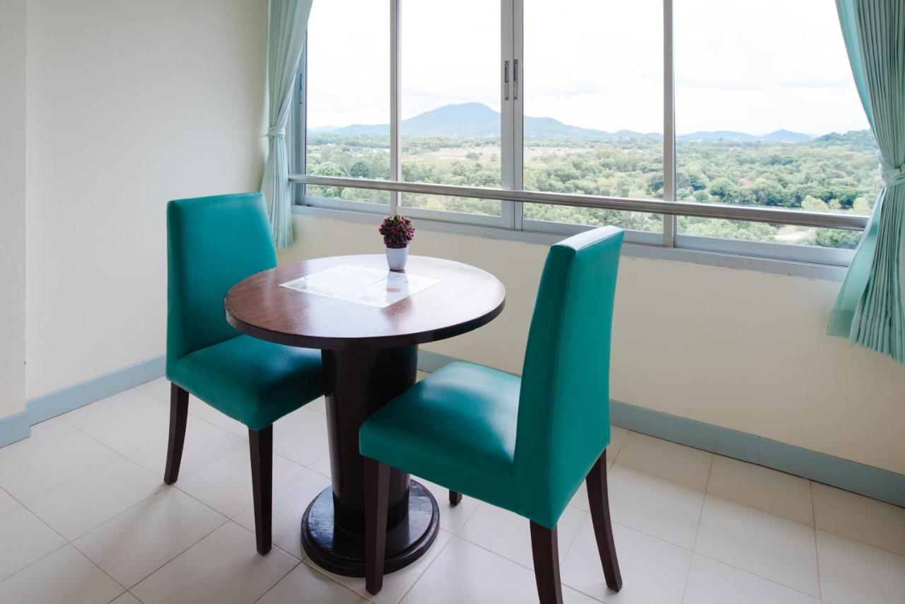 Hotel Nice Beach Hotel 2*