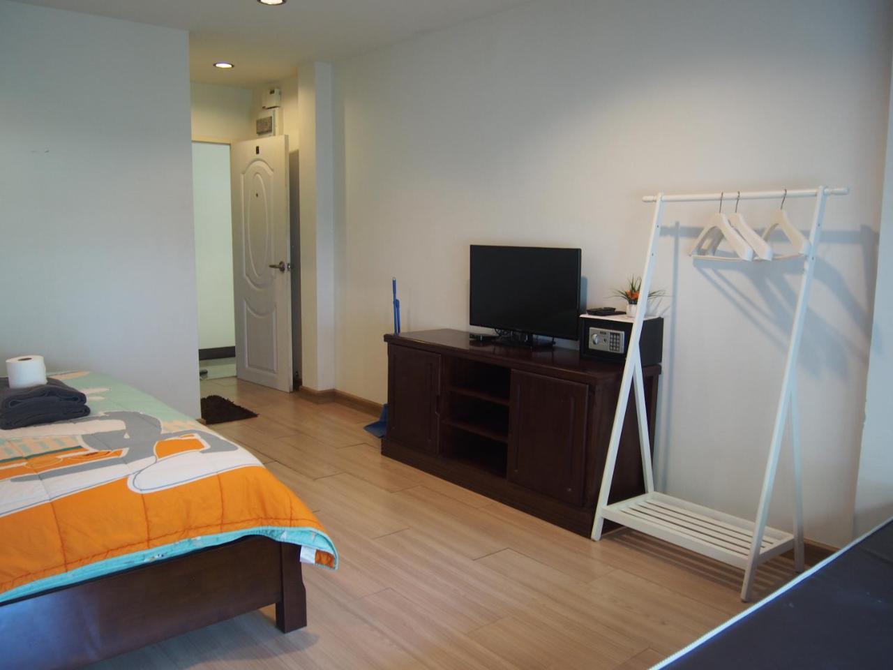 Hotel Nong Nuey 3*