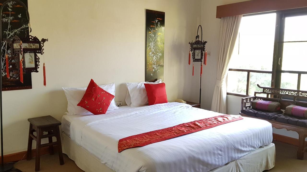 Karinthip Village 3*