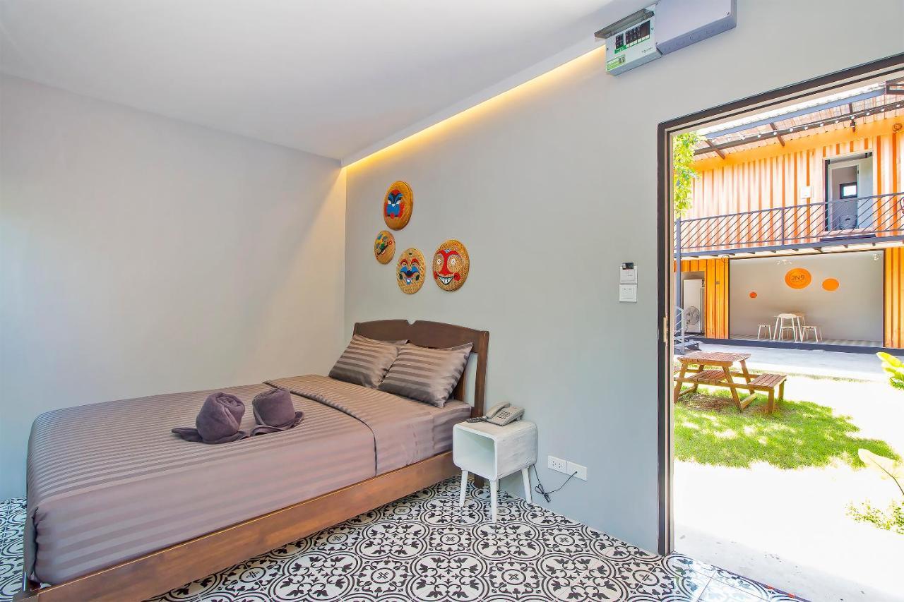 Jn9 Poshtel Hotel