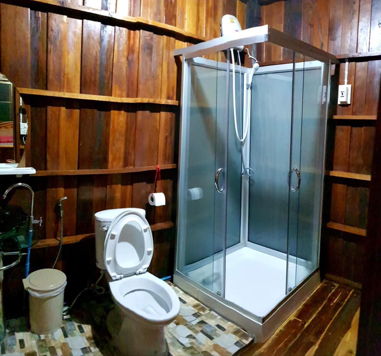 Ktt And Motorbike & Bicycle For Rents Guest house