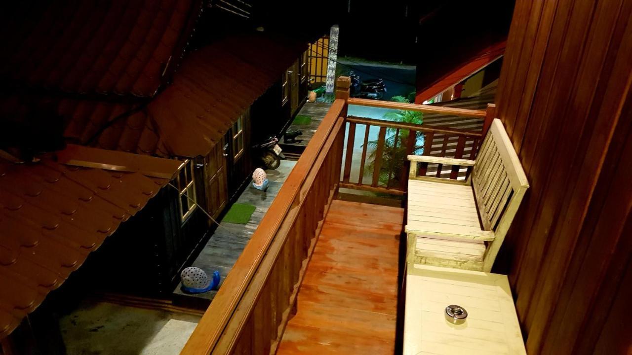 Ktt And Motorbike & Bicycle For Rents Guest house Sukhothai