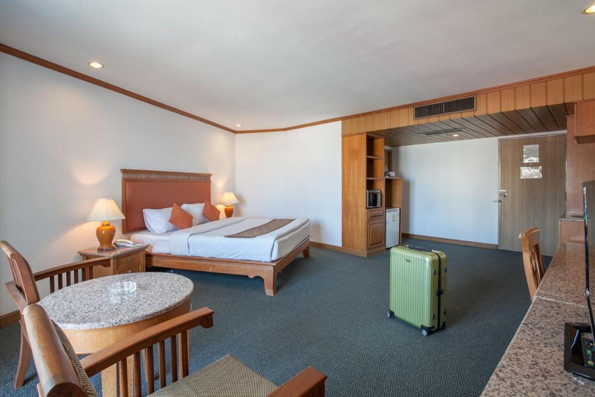 Royal Palace Hotel 3*