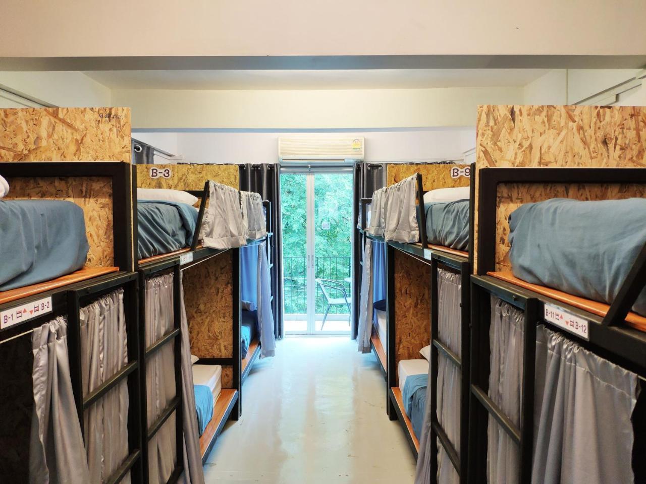 Hostel Ninety 9 (adults Only)