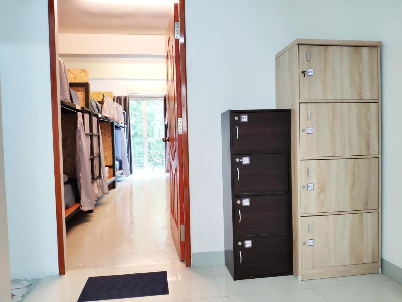 Hostel Ninety 9 (adults Only) *