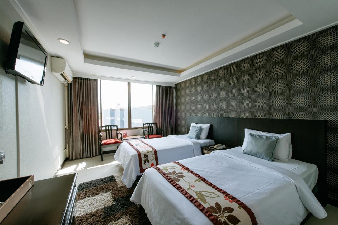 The Singora Hotel 3*