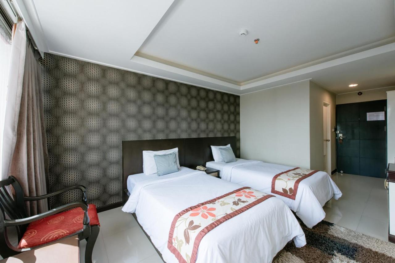 Hotel The Singora 3*