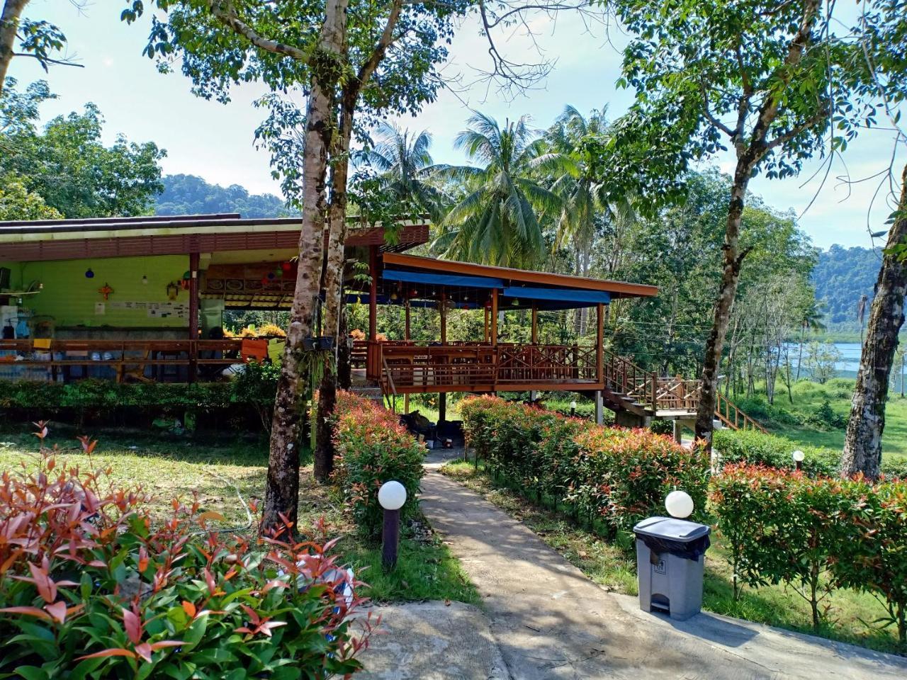 Ao Salat View Koh Kood 2*
