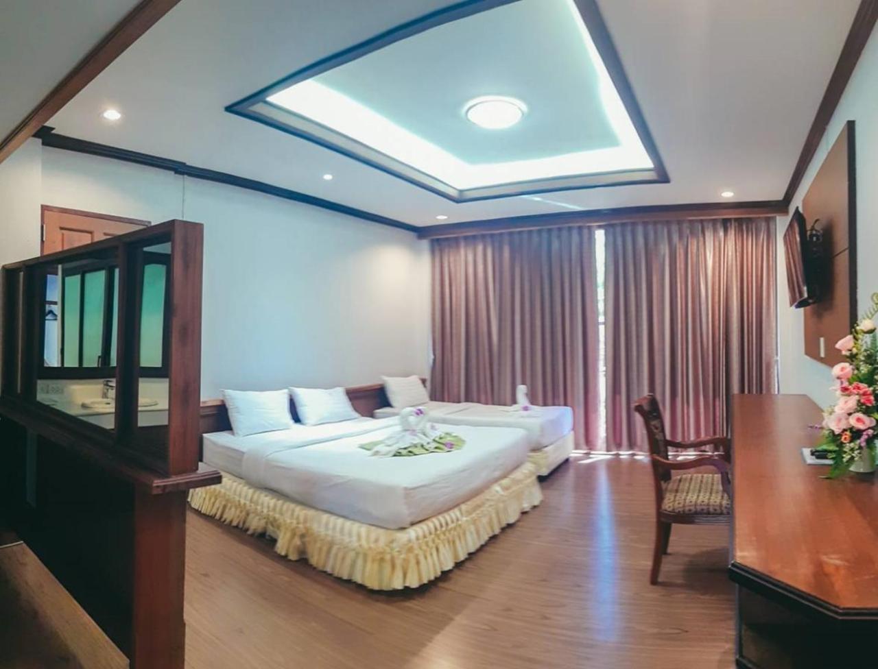 The Uncle And Seaside 3* Bang Saphan Noi