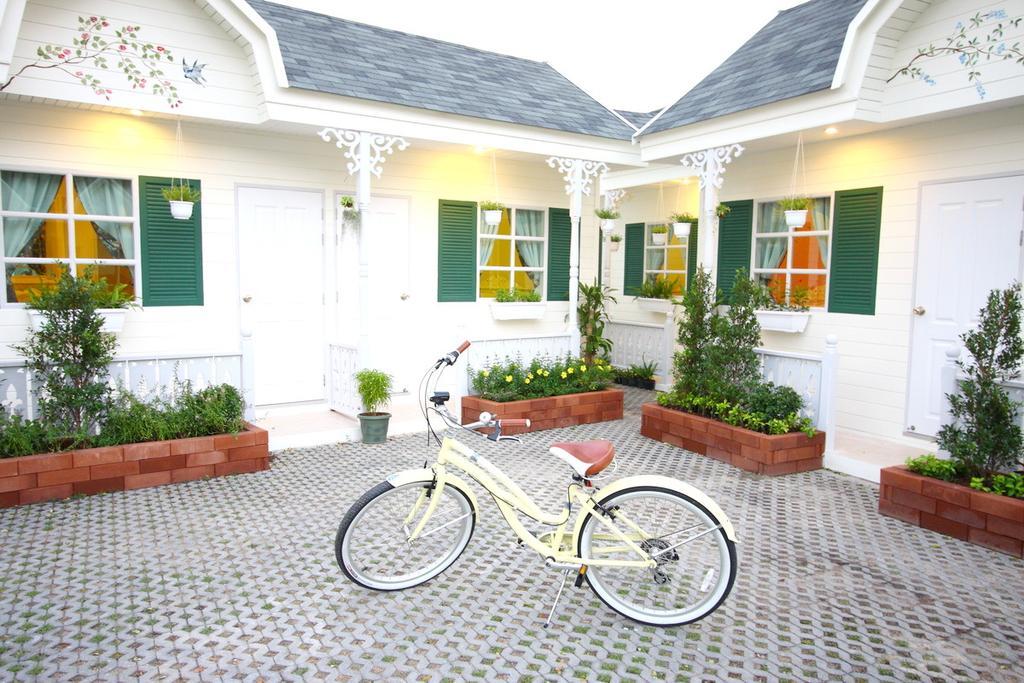 Oberry Hotel 3*