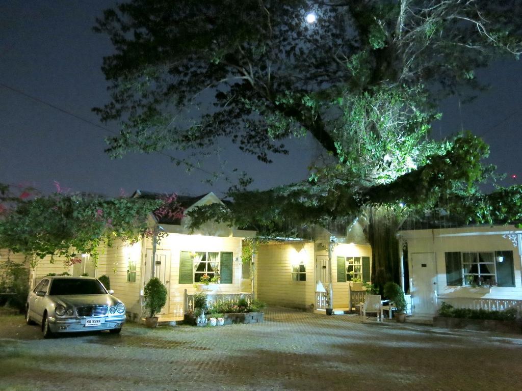 Oberry Hotel