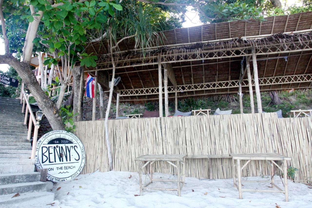 Adang Sea Eco-village Sunset Hotel 2*