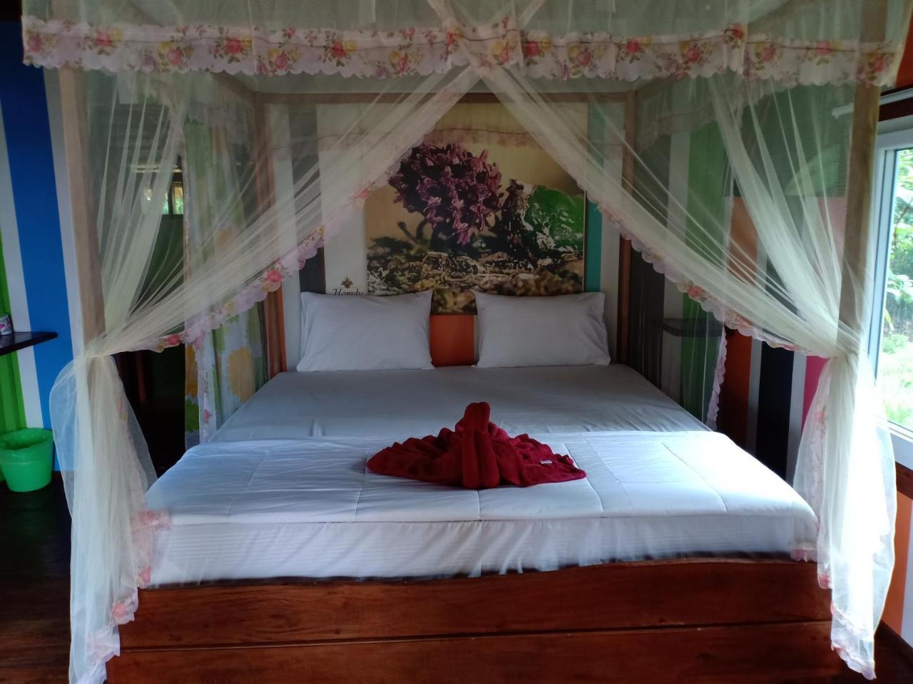 Koh Jum Freeda