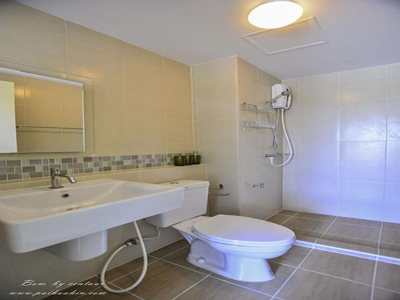 Apartment Baan Peang Ploen By Puppap *