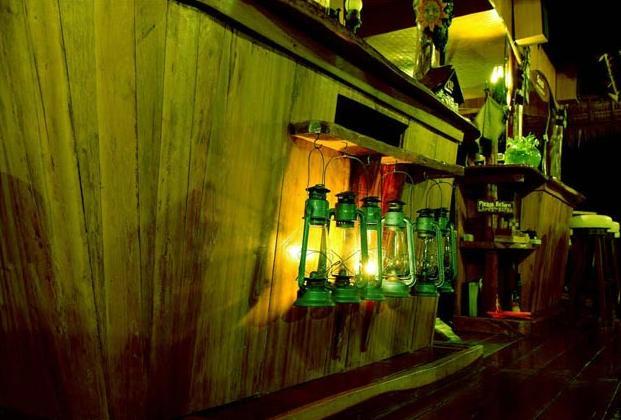 Tenta Nakara And Restaurant Por Bay