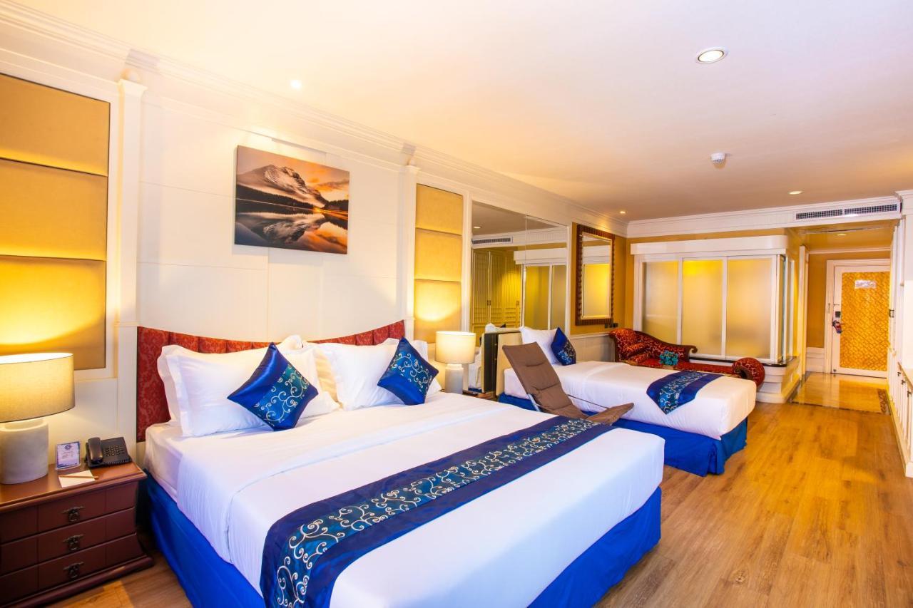 Floral - Dolphin Circle Resort 4*