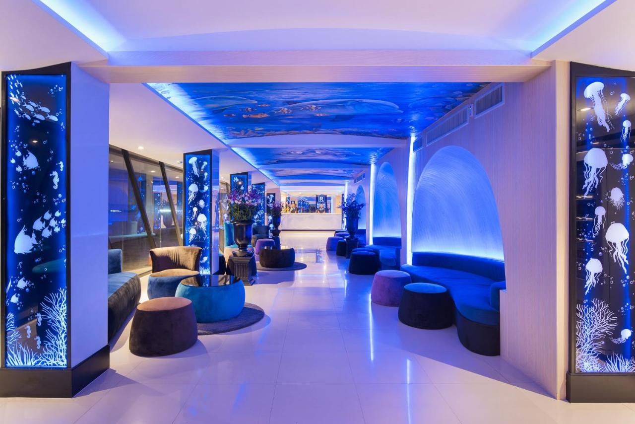Rodina 4*