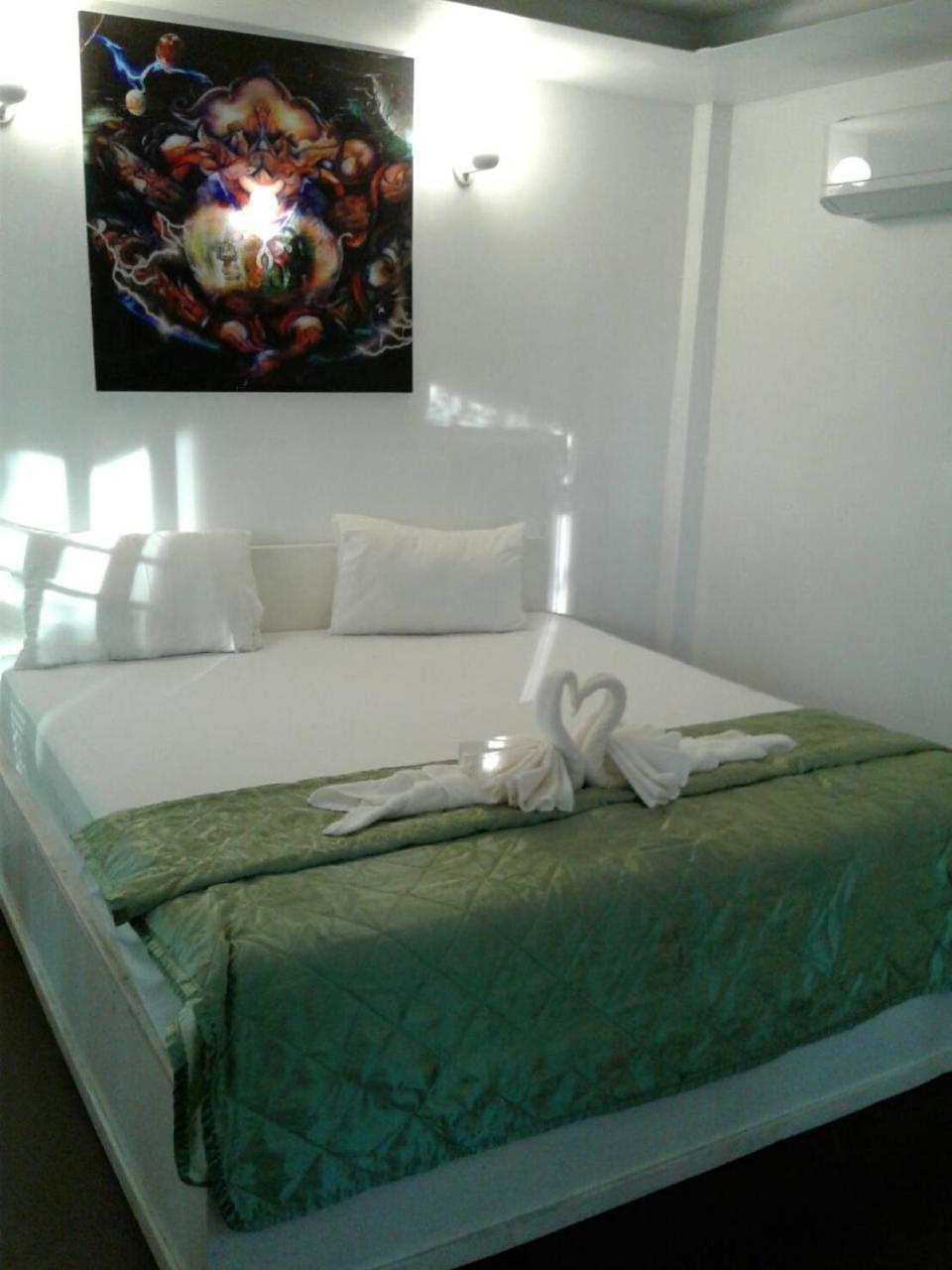 Phayam Coconut Resort